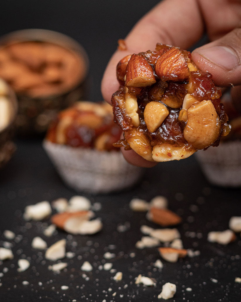 KHAJUR-DRY-FRUIT-LADDU-09